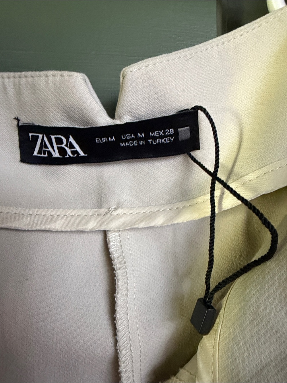 ZARA Light Cream Tailored High-Waist Trousers - Picture 2 of 4